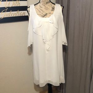Sheer white polyester dress size large by point